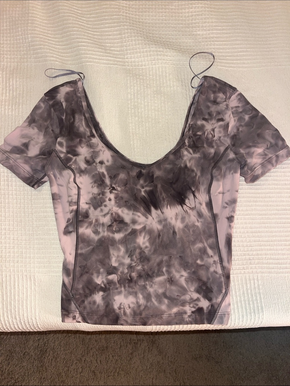 Lululemon top